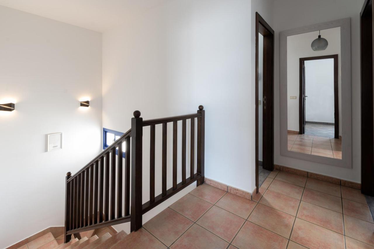 Luxury 3-Bedroom Villa With Heated Private Pool - In Marina Rubicon, Playa Blanca, Lanzarote Exterior photo